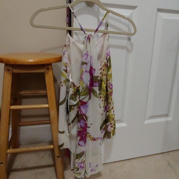 ☕ Jennifer Lopez floral tank - Picture 2 of 5